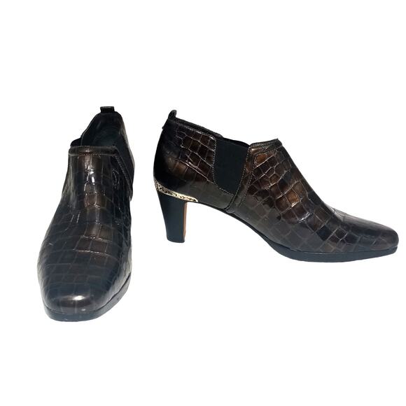 Brighton Trill Patent Leather Ankle Boots Size 7M - Picture 1 of 11